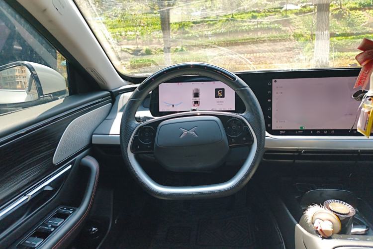 Used XPeng P7 2022 480E