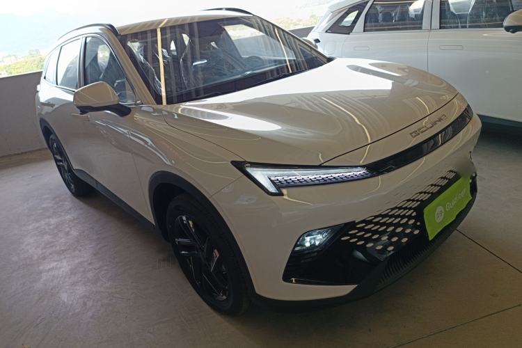 Used BAIC Rubik 2023 1.5T DCT Golden Edition