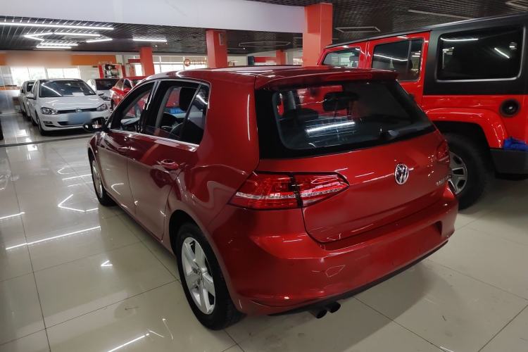 Used Volkswagen Golf 2015 1.4TSI Automatic Luxury Model Exterior 2