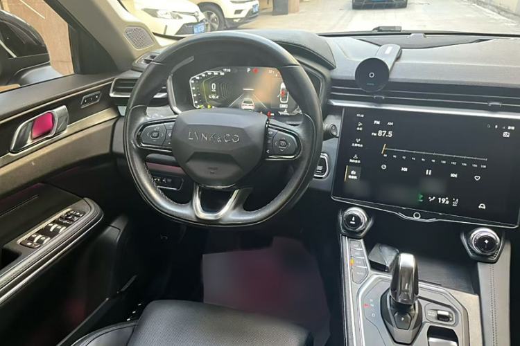 Used Lynk & Co 01 2021 2.0TD Two-Wheel-Drive Pro Trim