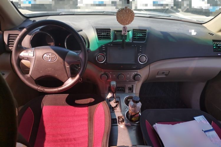 Used Toyota Highlander 2011 2.7L Two-Wheel Drive 5-Seater Sport Edition
