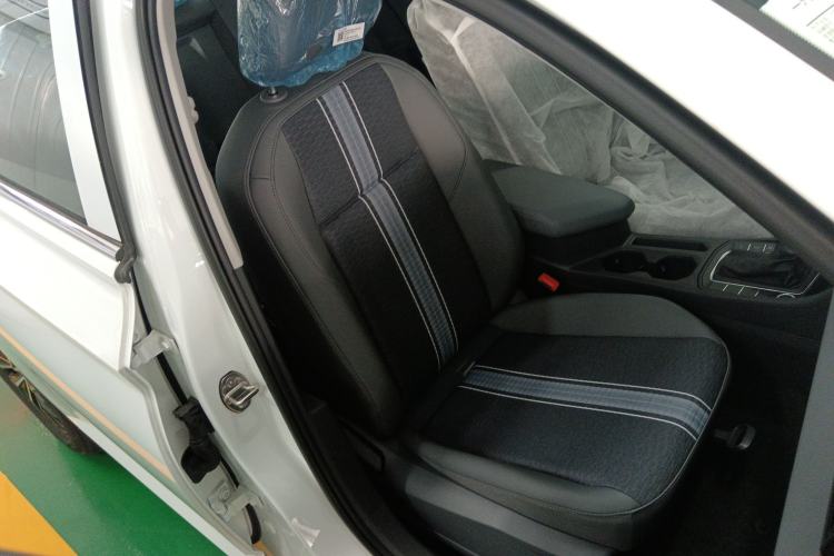 Used Volkswagen Sagitar 2025 Facelift 200TSI DSG Flyover Edition Right Front Seat