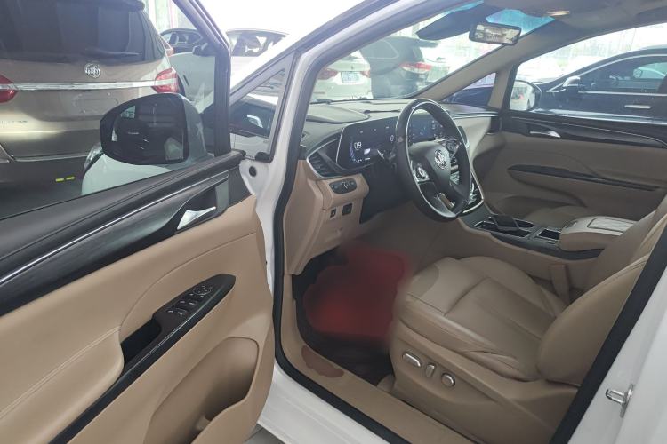 Used Buick GL8 2021 ES Land Cruiser 653T Luxury Edition Driver Seat