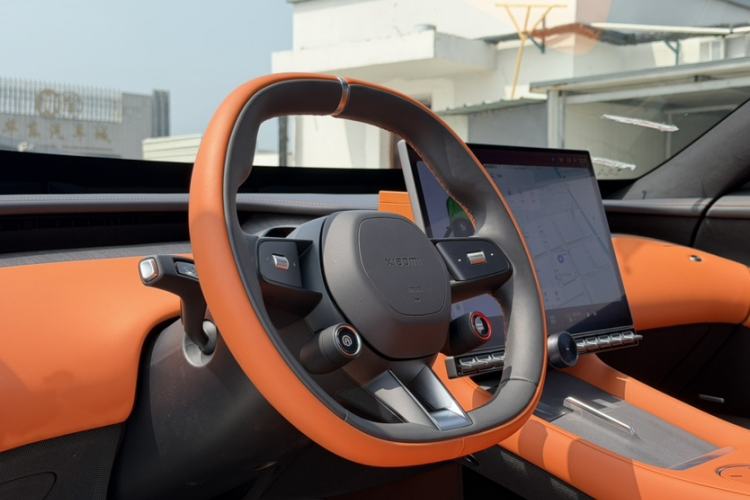 Used Xiaomi Auto YU7 2025 Ultra-Long Range High-Performance All-Wheel-Drive Max Edition
