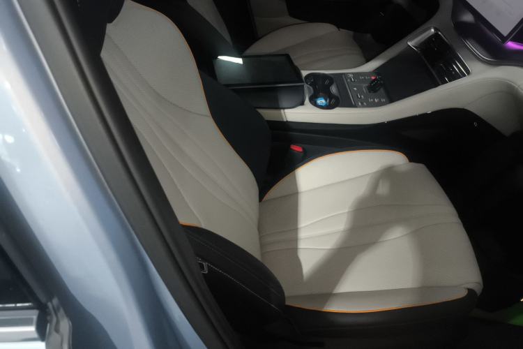 Used BYD Song PLUS New Energy 2023 Champion Edition DM-i 110KM Flagship PLUS Right Front Seat