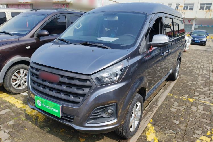 Used Jinbei Gold Hiace 2021 2.0L Passenger Van Travel Lion 7-Seater