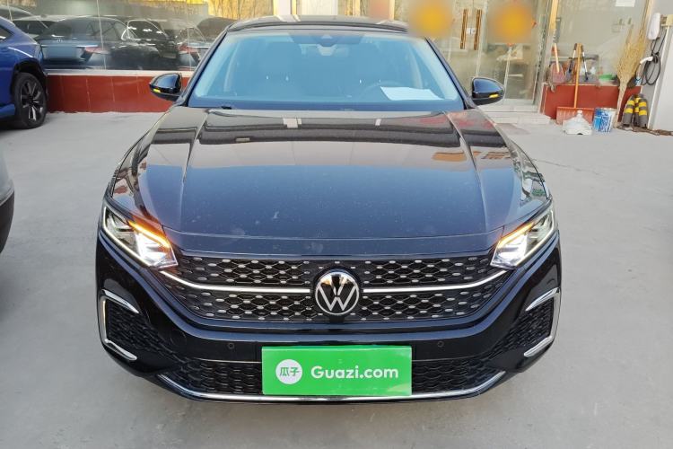 Used Volkswagen Passat 2022 330TSI Starry Luxury Edition
