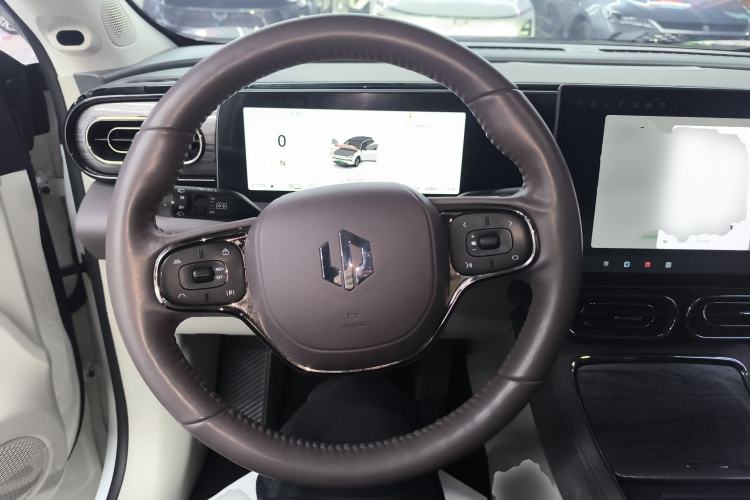 Used Leapmotor C11 2024 Range-Extended 300 Luxury Edition