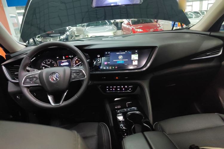 Used Buick Envision 2022 Facelift Encore S 652T Two-Wheel-Drive Luxury Model
