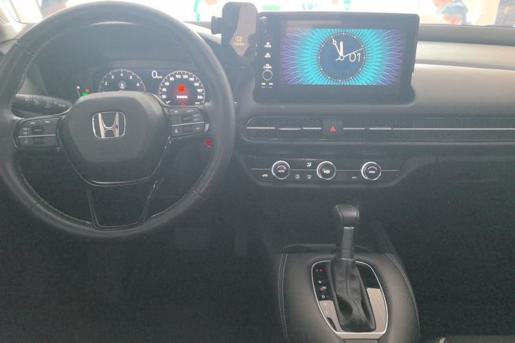 Used Honda ZR-V 2022 1.5T CVT Luxury Edition Center Console
