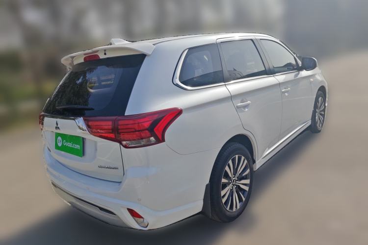 Used Mitsubishi Outlander 2021 Revised Version 2.0L Two-Wheel Drive Comfort Edition 5 Seats