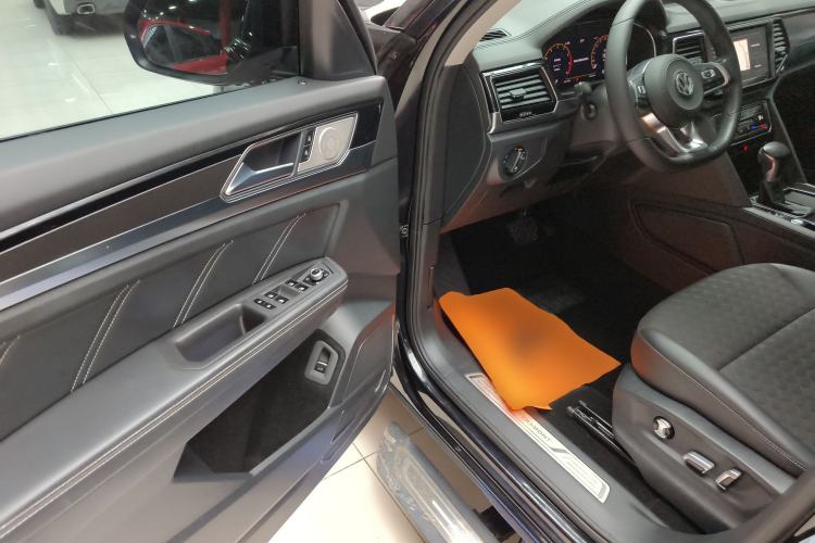 Used Volkswagen Teramont X 2020 Facelifted 330TSI Two-Wheel-Drive Luxury Edition