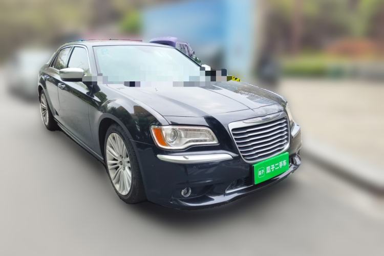 Used Chrysler 300C 2014 3.0L Excellence Edition