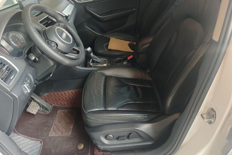 Used Audi Q3 2015 35 TFSI Comfort Model Left Front Seat