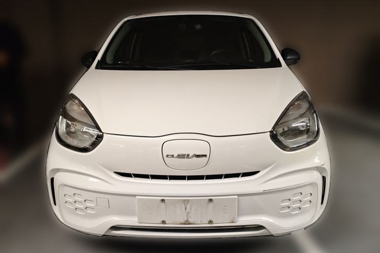 Used Roewe Clever 2022 311km QiQi BoBo Edition Front