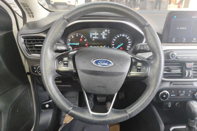 Used Ford Focus 2020 Hatchback 1.5L Automatic Sharp Edition
