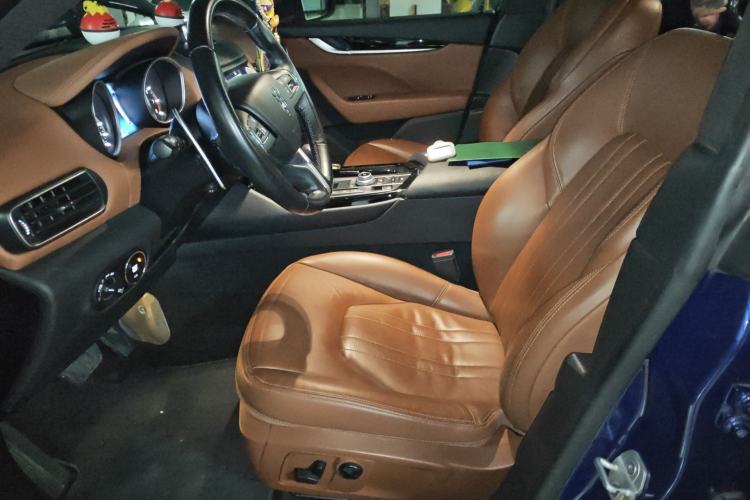 Used Maserati Levante 2016 3.0T Standard Edition Left Front Seat