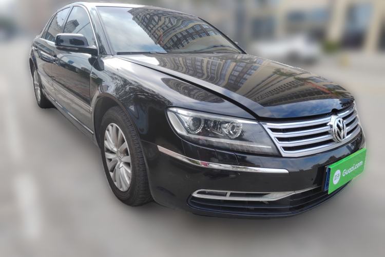 Used Volkswagen Phaeton 2012 3.0L Business Edition Front Right 45 Deg