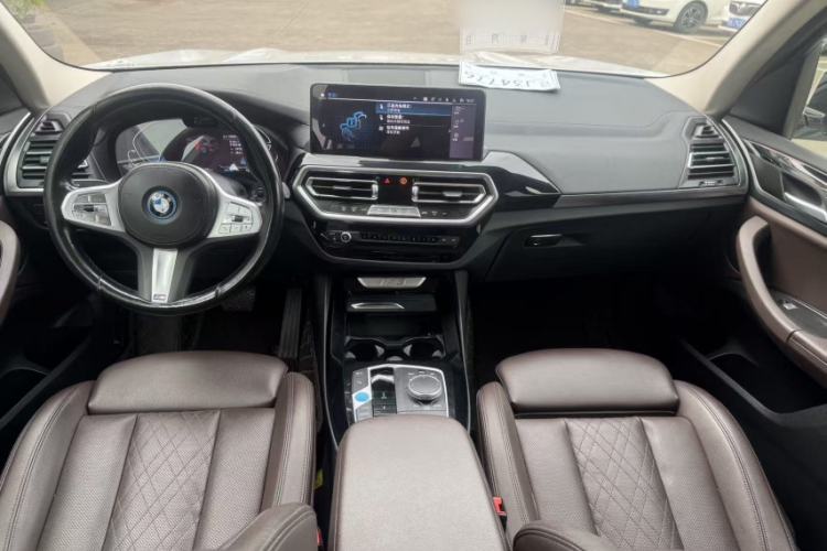 Used BMW iX3 2022 Updated Leading Version
