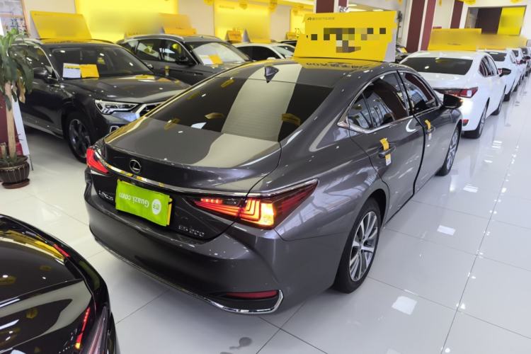 Used Lexus ES 2020 200 Luxury Edition
