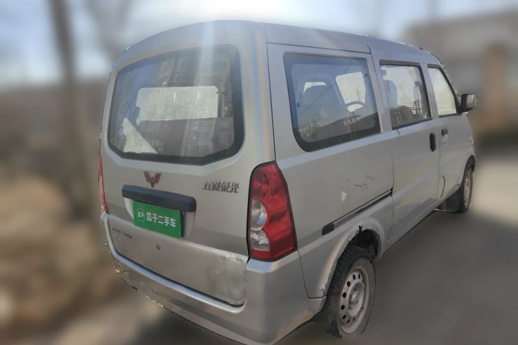Used Wuling Rongguang 2011 1.2L Base Version
