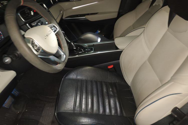 Used Lynk & Co 01 2017 2.0T Two-Wheel Drive Zhaopu Version