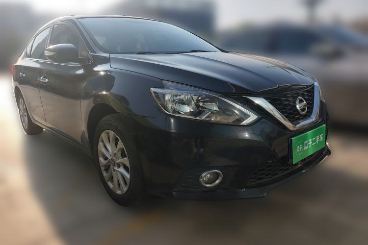 Used Nissan Sylphy 2016 1.6 XL CVT Deluxe Edition Front Right 45 Deg