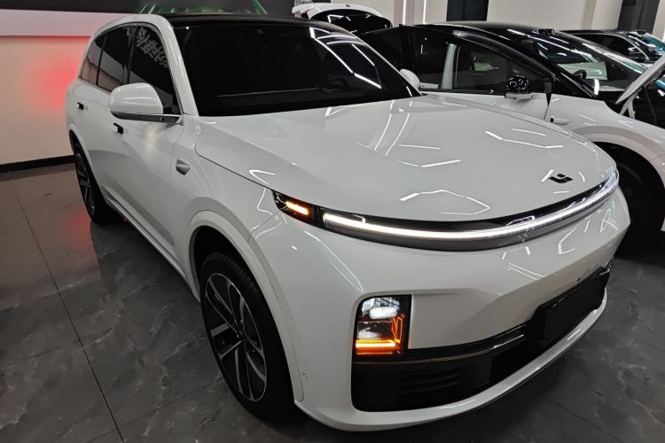 Used Li Auto L7 2023 Pro Model
