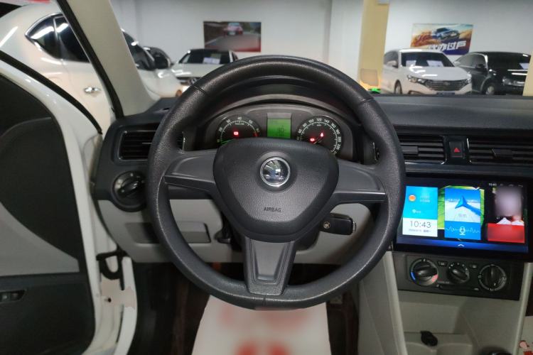 Used Skoda Rapid 2016 1.6L Manual Trend Edition