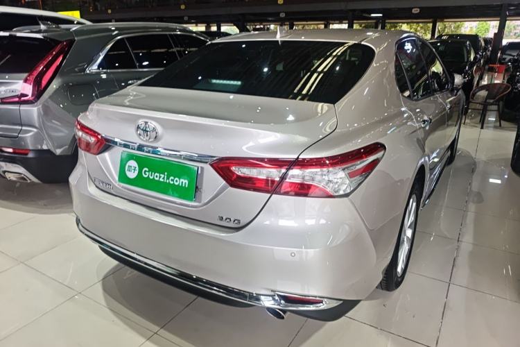 Used Toyota Camry 2023 2.0G Luxury Edition
