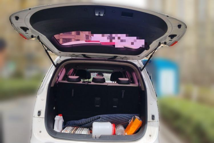 Used Baojun 730 2017 1.5T DCT Flagship Model 7 Seats China V Emission Standard Trunk