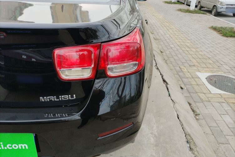 Used Chevrolet Malibu 2014 2.4L Automatic Luxury Edition Right Rear Taillight