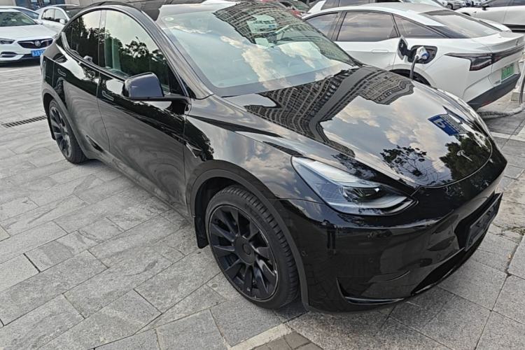Used Tesla Model Y 2023 Rear-Wheel-Drive Version