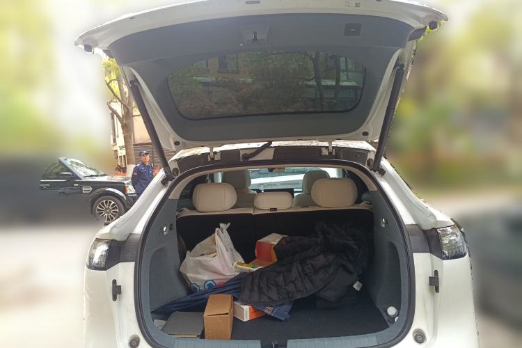 Used Hyptec HT 2023 670 Rear-Drive Ultra-High Voltage Version Trunk