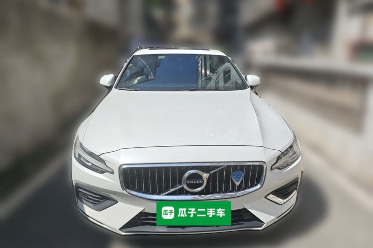 Used Volvo S60 2021 T4 Zhiyi Luxury Edition