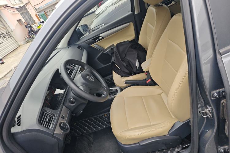 Used Volkswagen Lavida 2013 Revised Classic 1.6L Automatic Fashion Edition