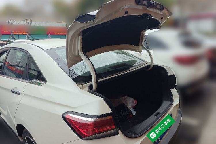 Used Venucia D60 2019 100 000 Honor 1.6L XL CVT Chenku Edition China V Standard Trunk