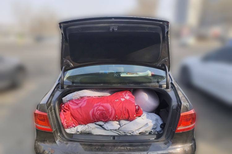 Used Volkswagen Magotan 2012 Facelift 2.0 TSI Prestige Model
