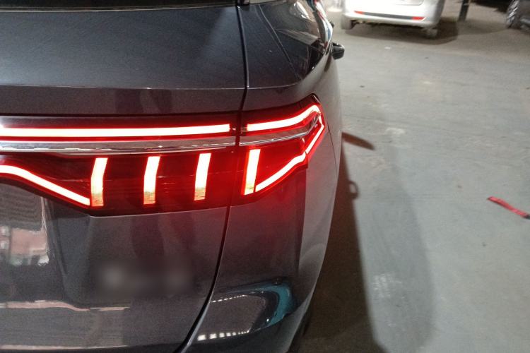 Used BYD Song Pro 2019 1.5T Automatic Elite Edition Right Rear Taillight