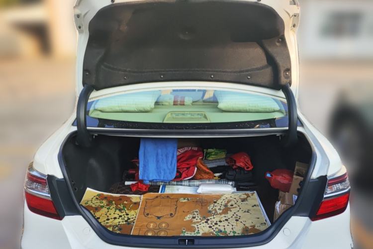 Used Toyota Camry 2016 2.0G 10th Anniversary Luxury Edition Trunk