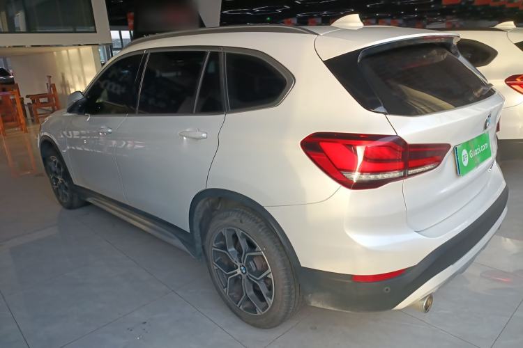 Used BMW X1 2022 sDrive20Li Fashion Model Rear Left 45 Deg