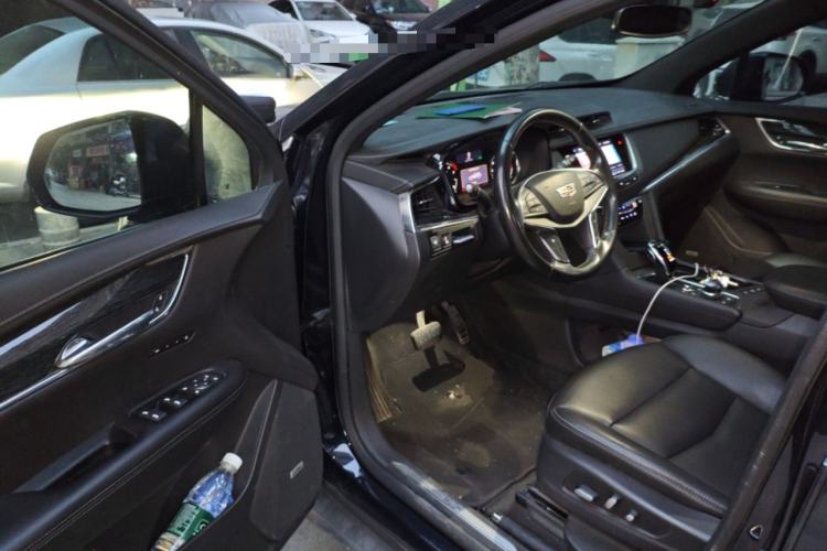 Used Cadillac XT5 2021 2.0T Two-Wheel Drive Luxury Version