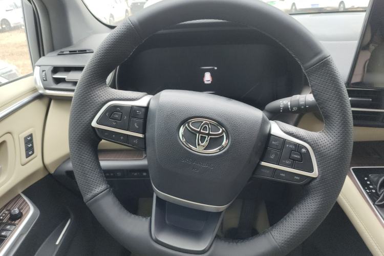 Used Toyota Granvia 2022 2.5L Hybrid Prestige Edition