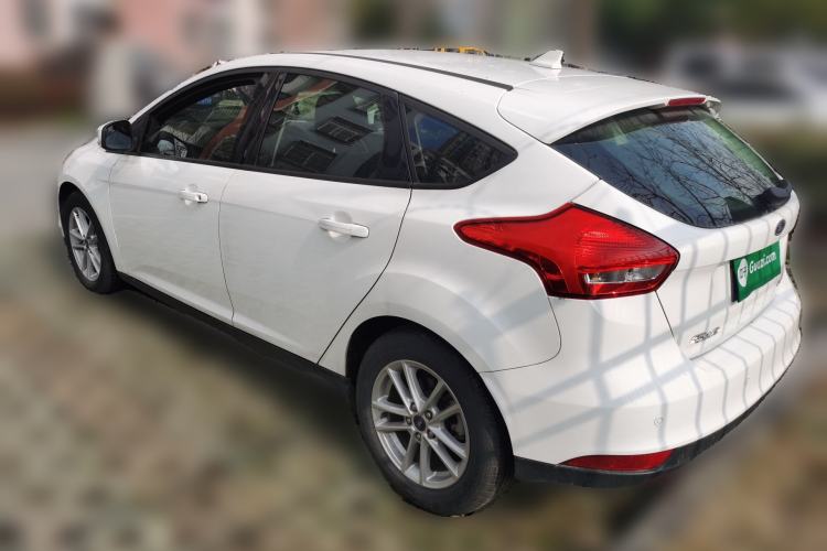 Used Ford Focus 2018 Hatchback Classic 1.6L Automatic Trendy SmartDrive Edition