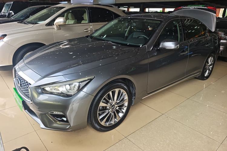 Used Infiniti Q50L 2018 2.0T Enjoyment Edition China V standard
