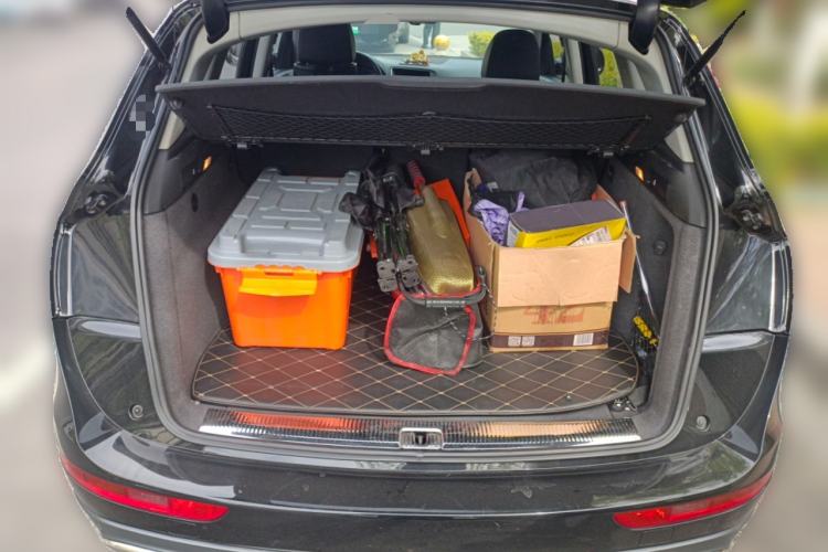 Used Audi Q5 2017 Plus 40 TFSI Technology Model Trunk