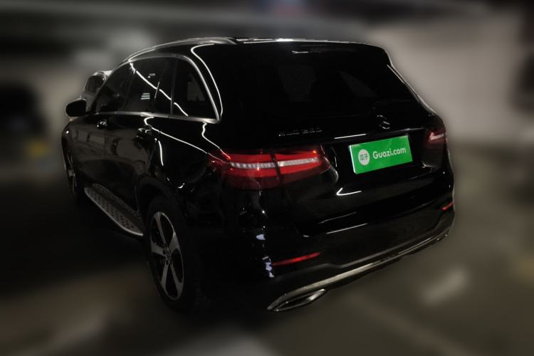 Used Mercedes-Benz GLC 2017 GLC 260 4MATIC Luxury Model Rear Left 45 Deg