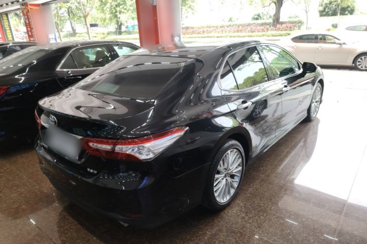 Used Toyota Camry 2019 2.5G Luxury Edition China VI Standard Rear Right 45 Deg