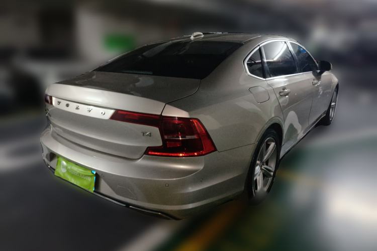Used Volvo S90 2018 T4 Zhiyuan Edition