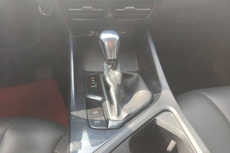 Used Roewe i5 2021 1.5L CVT Diamond Edition